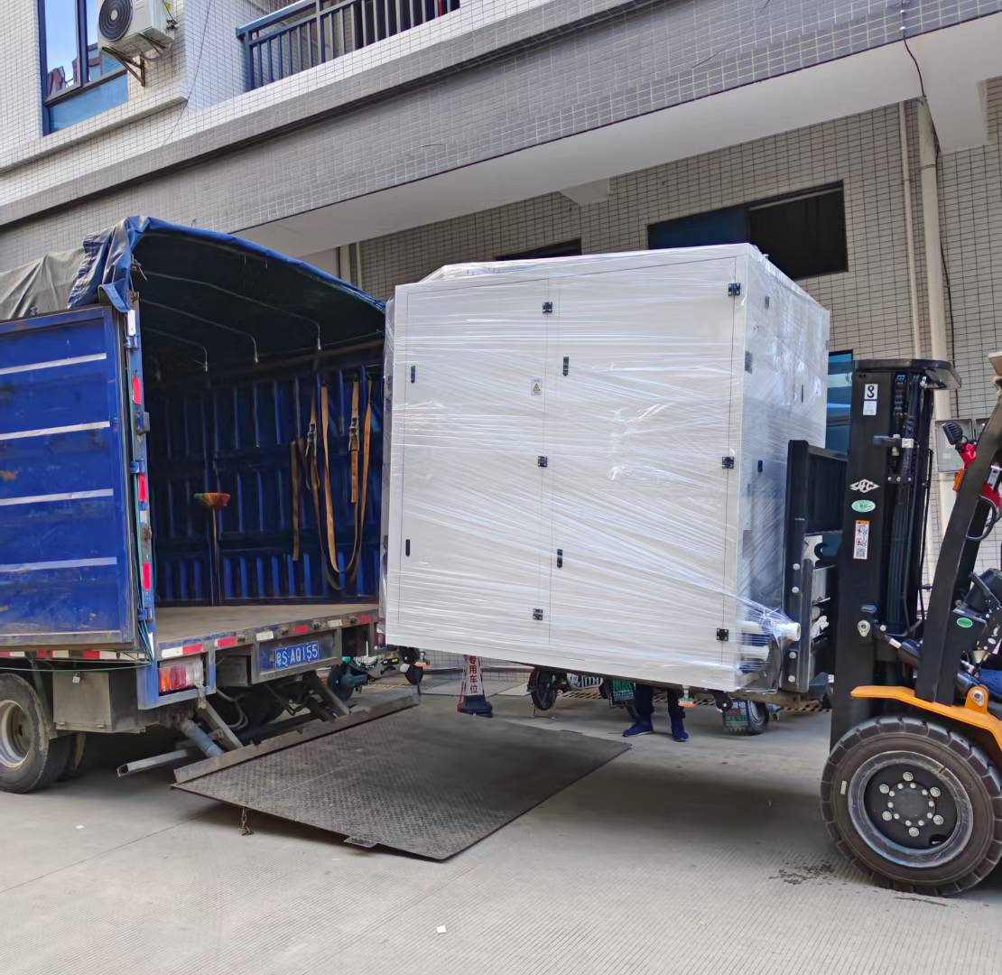 水冷兩箱式冷熱衝擊草莓视频在线播放送貨惠州客戶公司